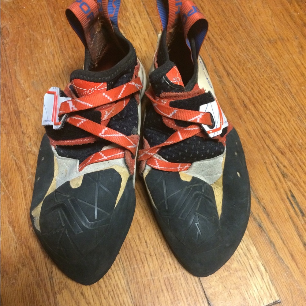La Sportiva Women’s Solutions climbing shoes